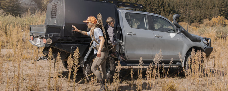 Lastenkraxe load carrying pack AU