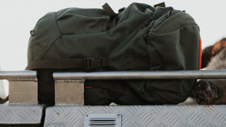 best hunting pack for short man AU